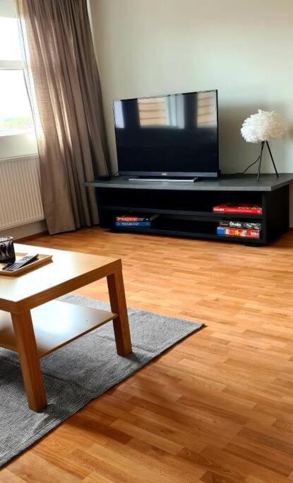 Lovely One Bedroom Apartment In Hafnarfjörður Eksteriør bilde